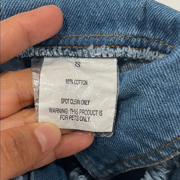 Denim Dog Vest with Snowman Embroidery - Picture 3 of 3